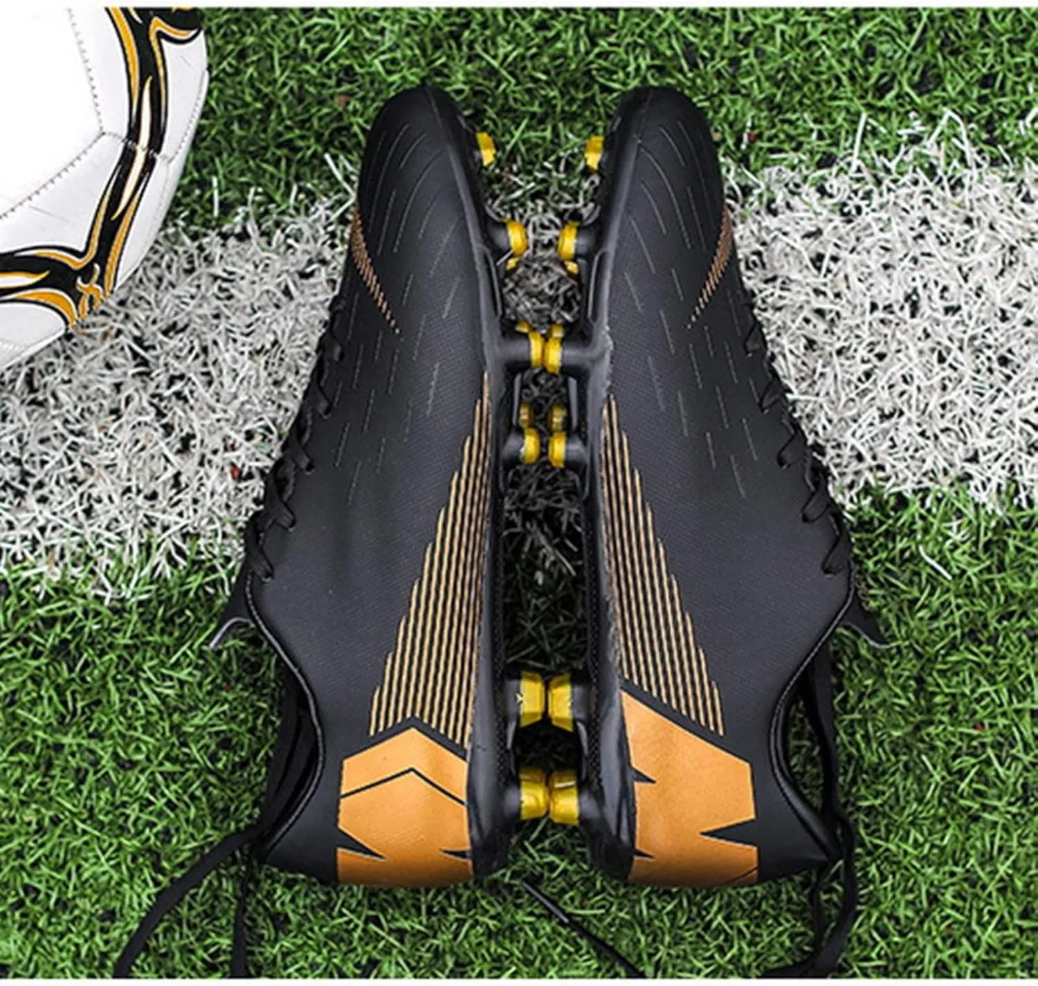 AIRFUL Mens Soccer Shoes Boys/Girls/Women Professional Football Athletic Sneakers Shoes Suitable for Natural and Artificial Grass Football Fields (Color : C, Size : 7 Women/5.5 Men)