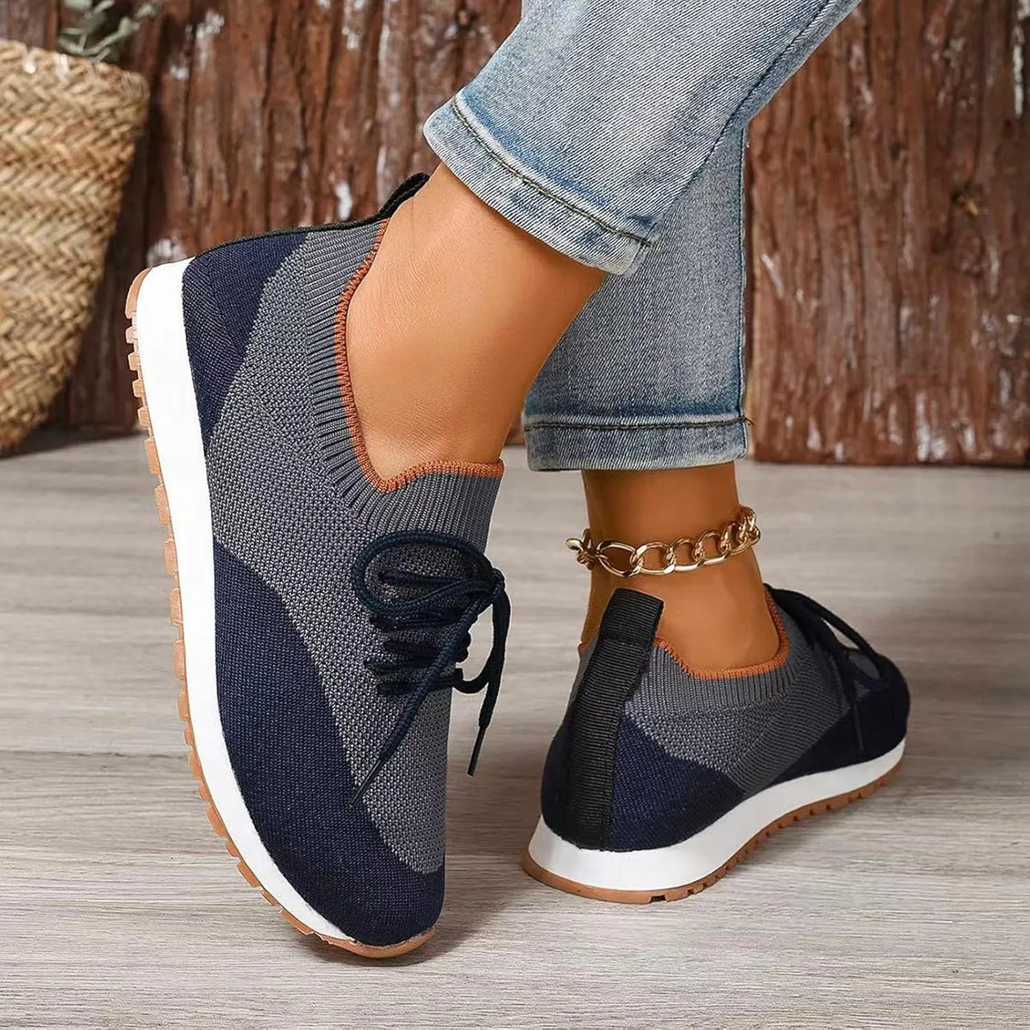 Athletic Shoes for Women Women's Barefoot Shoes Mesh Lightweight Sneaker for Work Nursing Shoes for Women