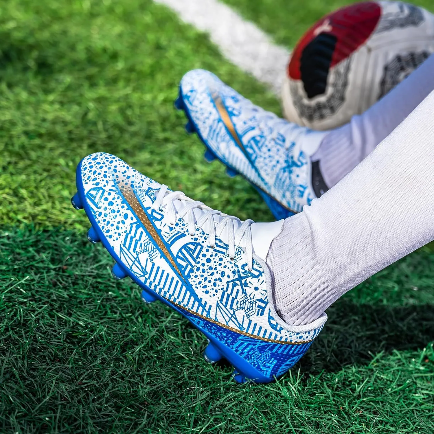 Boys Girls Soccer Shoes Kids Football Cleats Turf Indoor Low-Top Non-Slip Sneakers for Youth