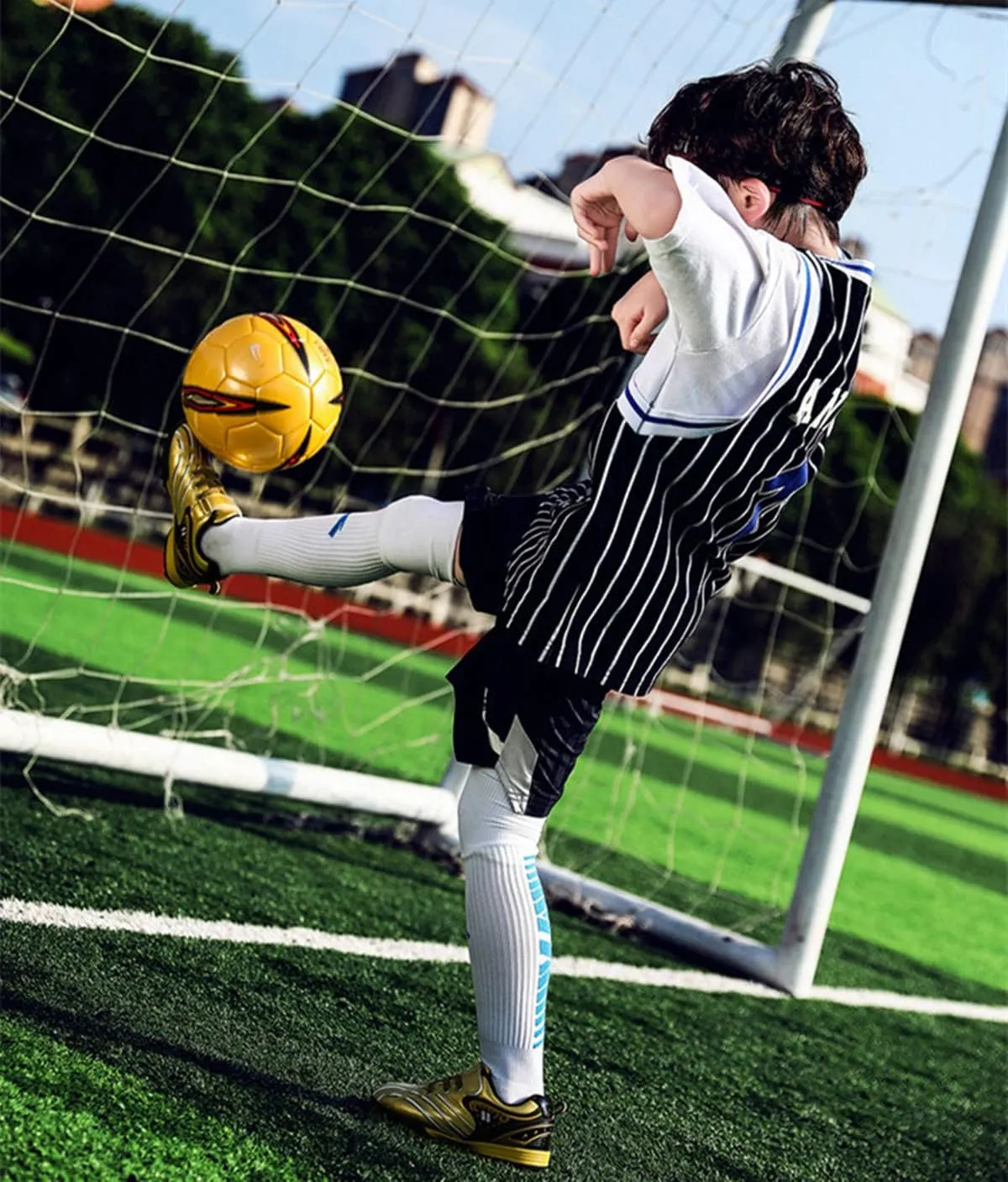 Boys Kids Youth Soccer Cleats Anti-Slip Football Boot Artificial Ground Soccer Shoes