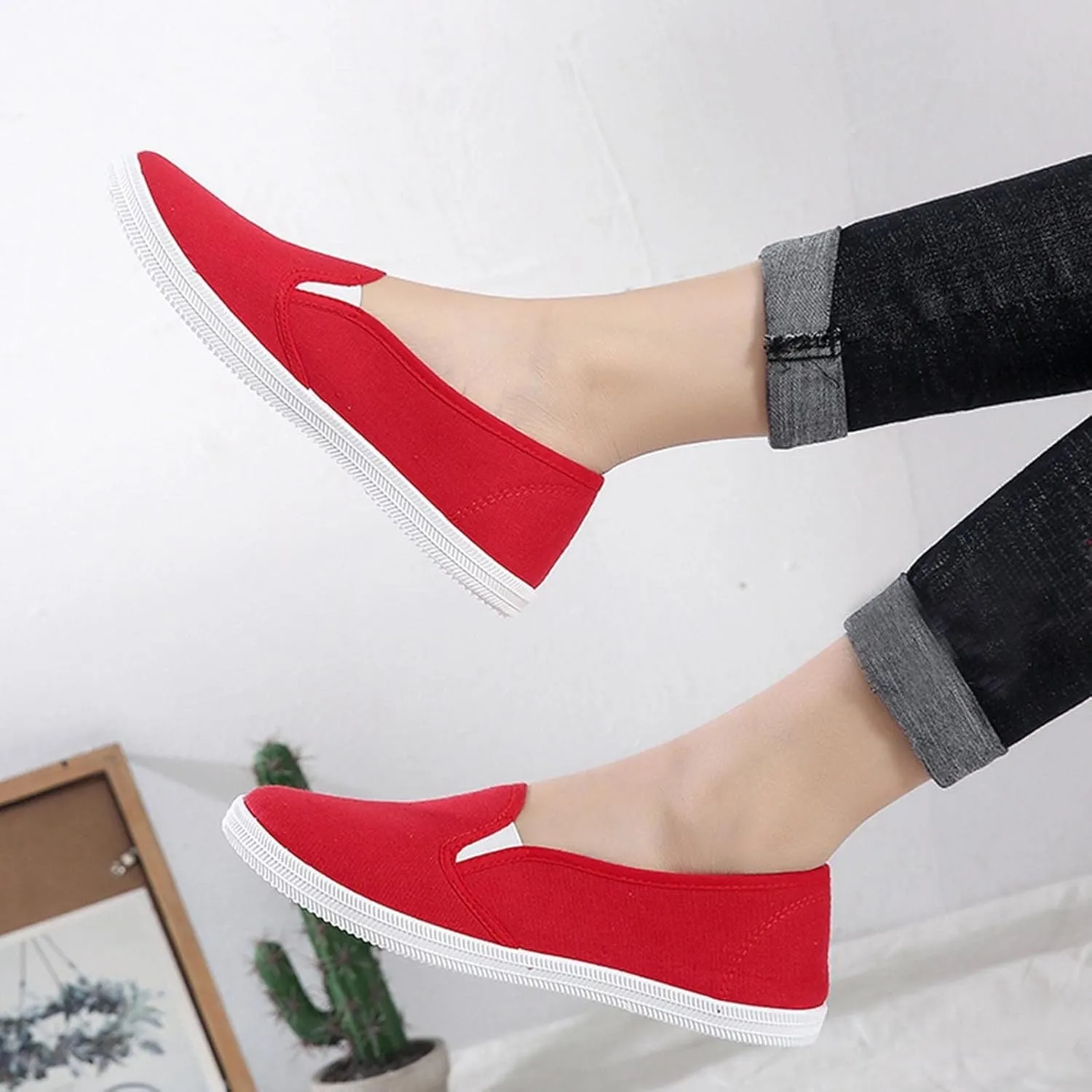 Casual Shoes for Women Wide Width Flat Bottom Loafers for Women Wide Round Toe Flats Comfortable Fashion Walking for Ladies Womens Work Shoes
