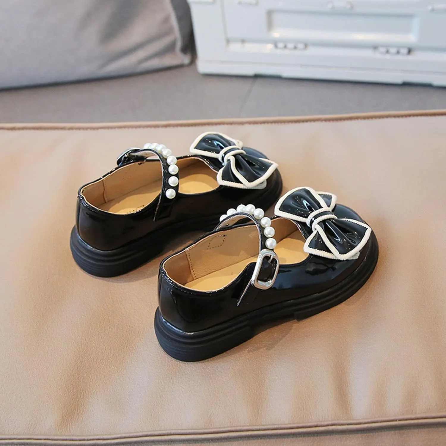 Girls Dress Shoes Size 12 Fashion Autumn Girls Casual Shoes Thick Sole Round Toe Bow Pearl Buckle Cute Simple