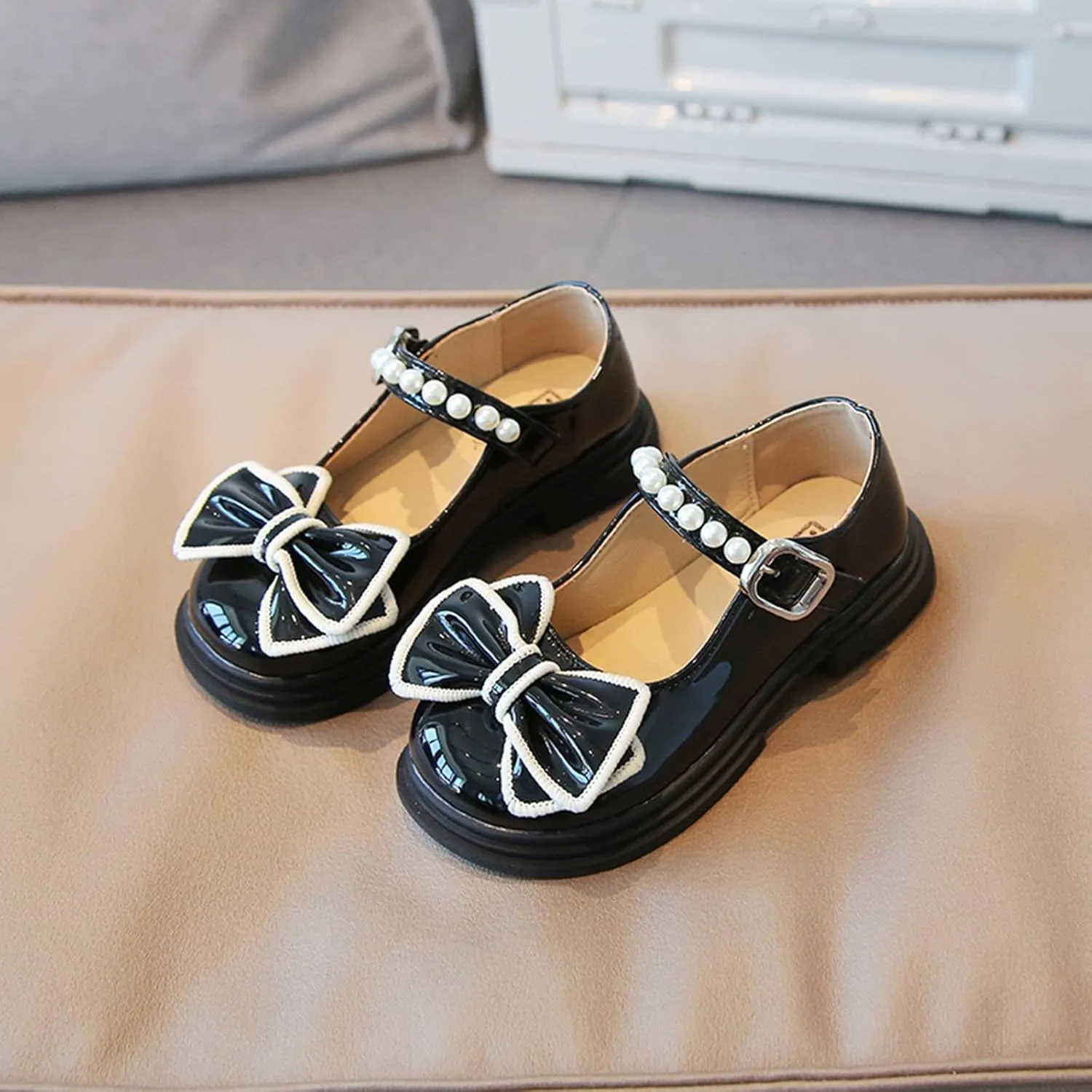 Girls Dress Shoes Size 12 Fashion Autumn Girls Casual Shoes Thick Sole Round Toe Bow Pearl Buckle Cute Simple