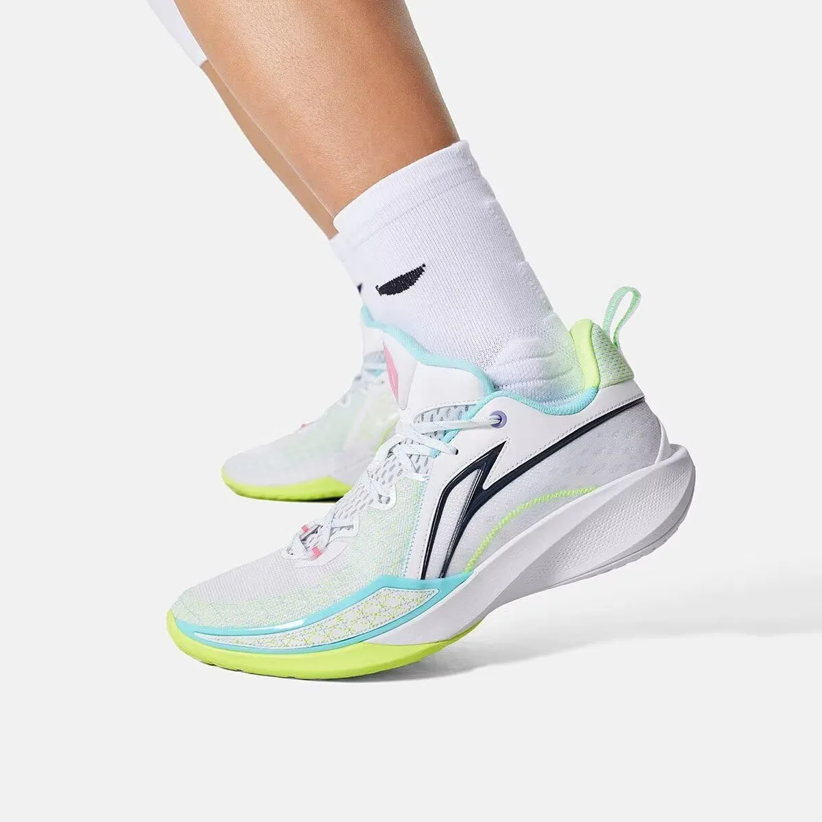 LI-NING Shining Men Basketball Shoes Lining Anti-Slip Professional Shock Absorption Sneakers Sports Shoes ABPU001 ABAV009