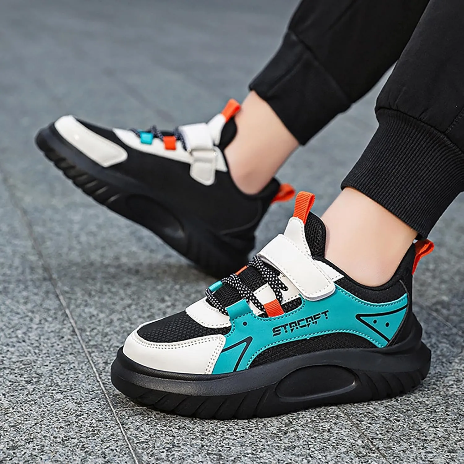 Lightweight Running Sneakers Kids Boys Flat Platform Breathable Tennis Shoes Outdoor Non-Slip Climbing Sneakers