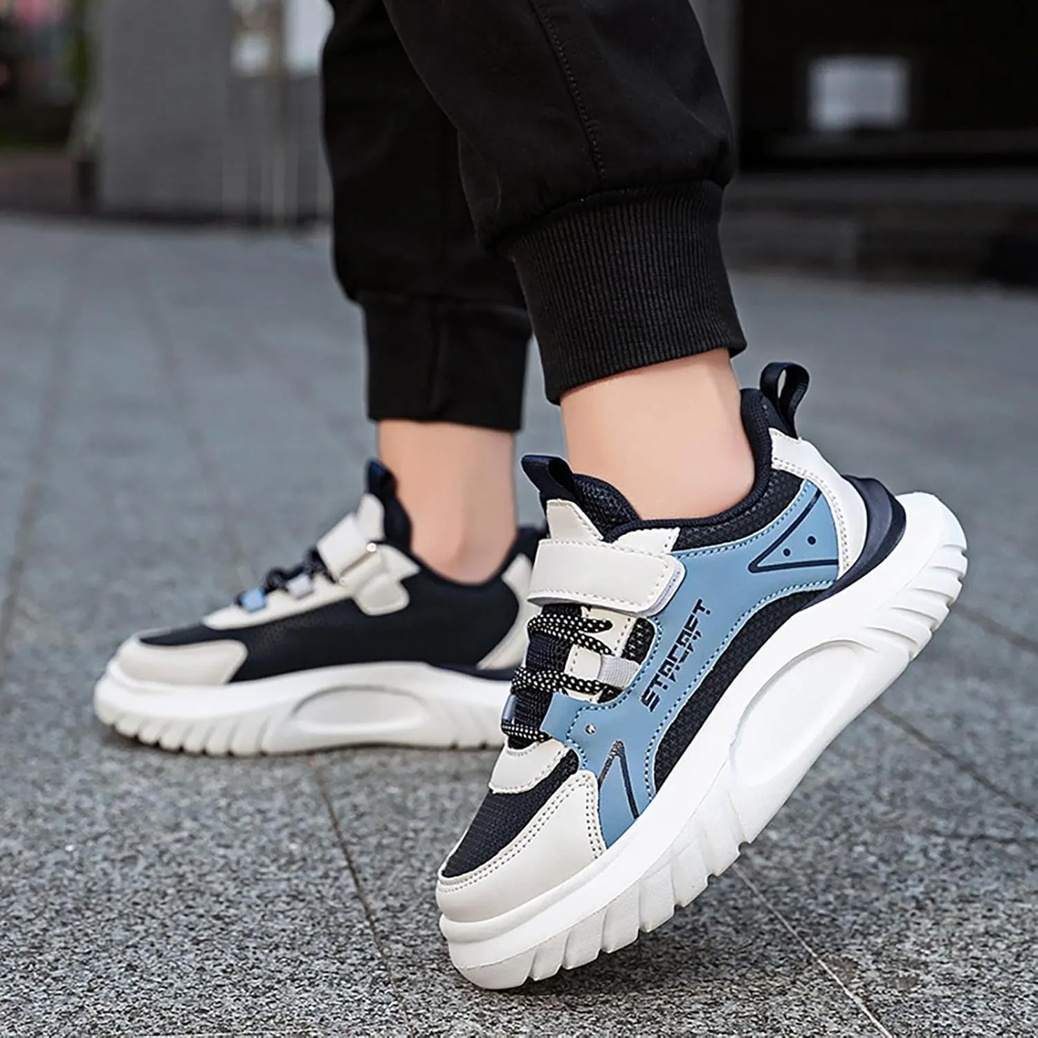 Lightweight Running Sneakers Kids Boys Flat Platform Breathable Tennis Shoes Outdoor Non-Slip Climbing Sneakers