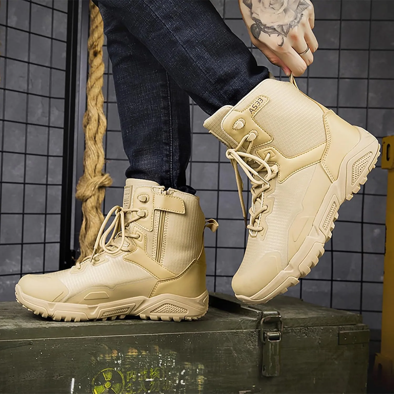 Men Military Boots Tactical Boots Combat Boots Breathable Police Patrol Boots Lightweight Army Boots Waterproof Hiking Boots