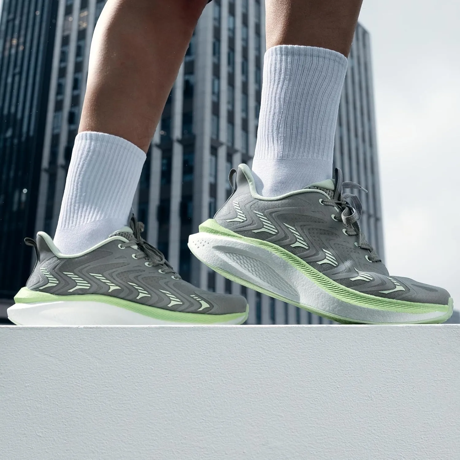 Men's Running Tennis Shoes FlyLife Athletic Gym Workout Cross Training Comfortable Breathable Walking Sneakers