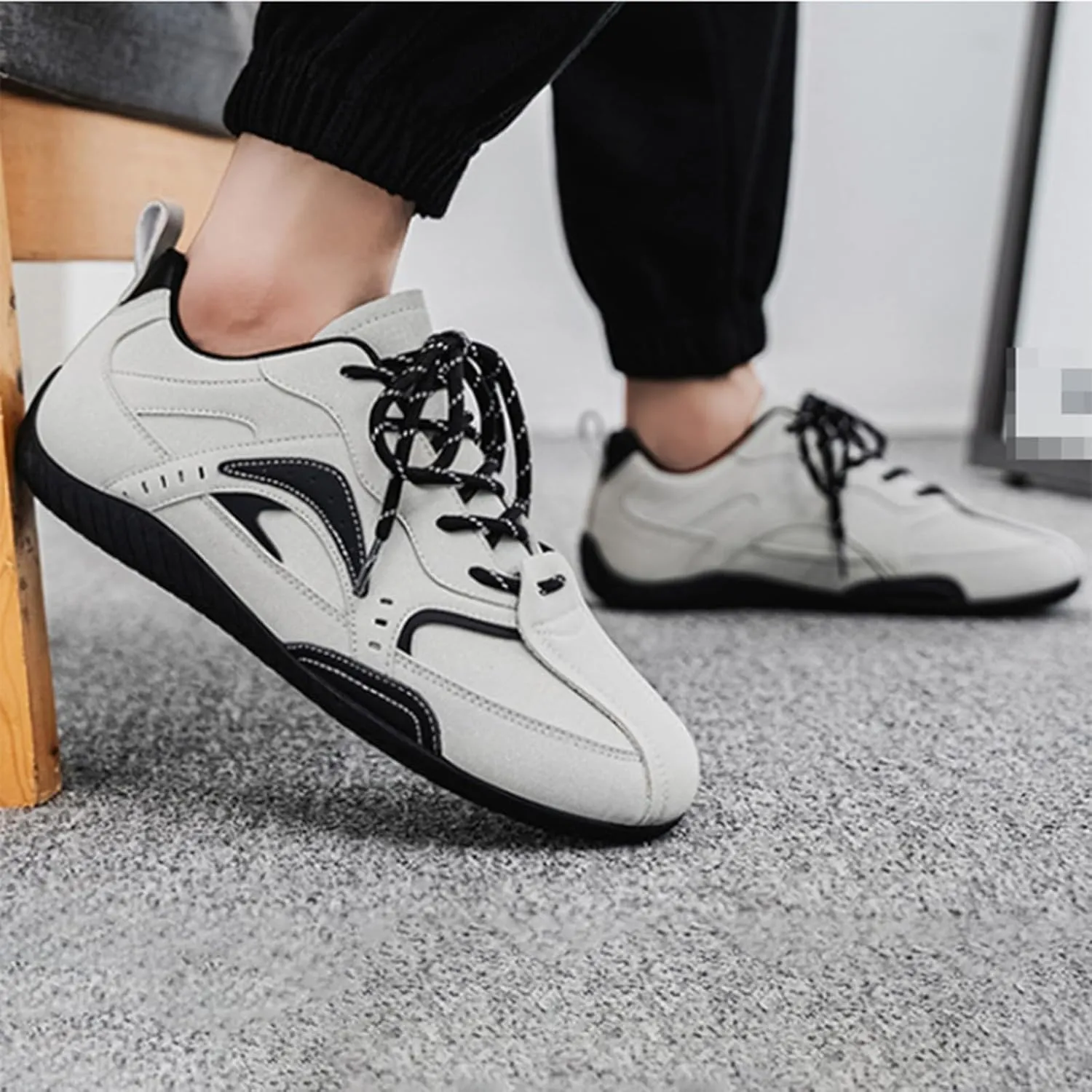 Mens Sneakers Solid Color Flat Bottom Casual Soft Walking Running Shoes Comfortable Tennis Shoes Round Toe Non Slip Summer Spring Men Sneaker with Shoe Laces
