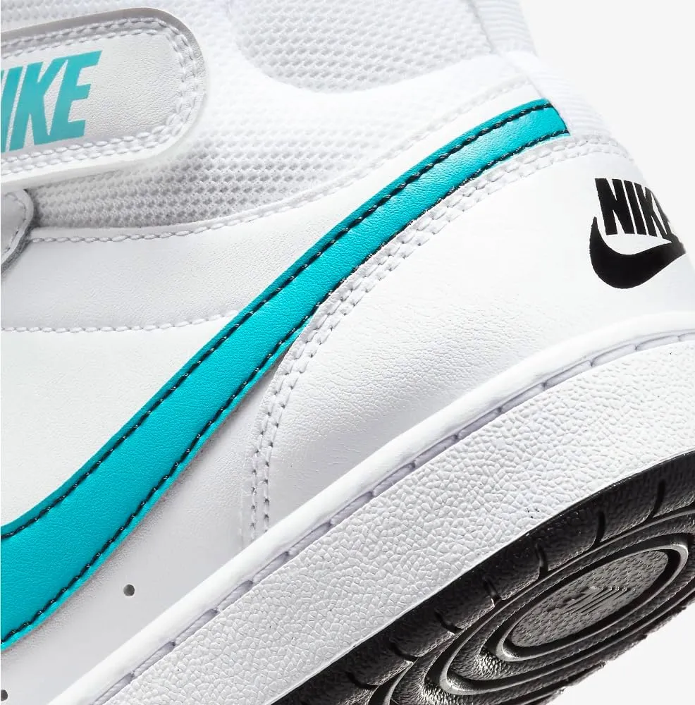 NIKE Boy's Sneaker