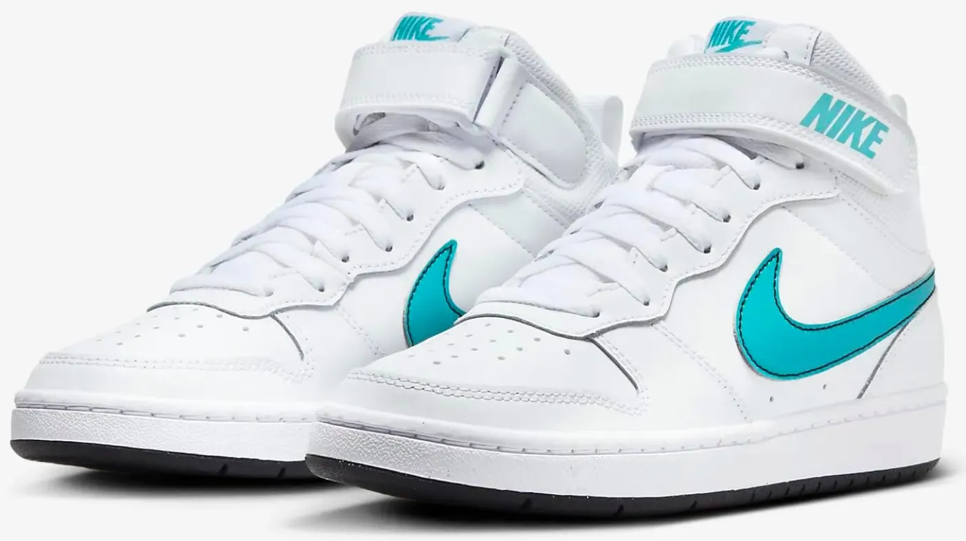 NIKE Boy's Sneaker