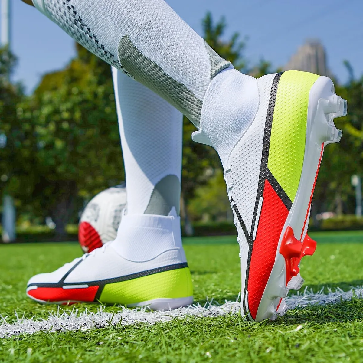 Soccer Cleats Indoor Soccer Shoes Mens Womens Anti Slip High Top Outdoor Grass Turf Football Cleats
