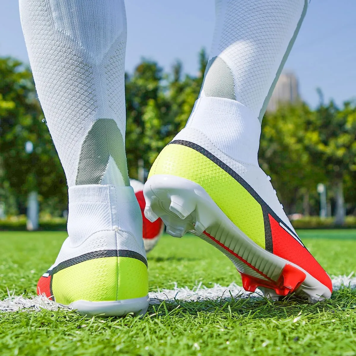 Soccer Cleats Indoor Soccer Shoes Mens Womens Anti Slip High Top Outdoor Grass Turf Football Cleats