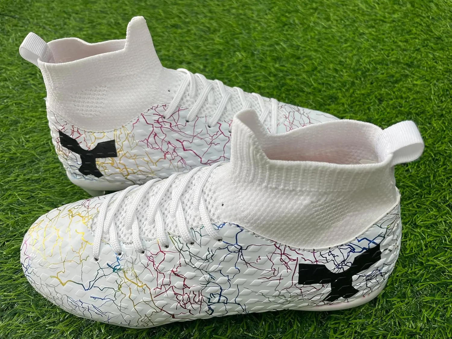 Unisex Kids Soccer Shoes Football Cleats Athletic Soccer Shoes Outdoor Sports Sneaker AG/FG