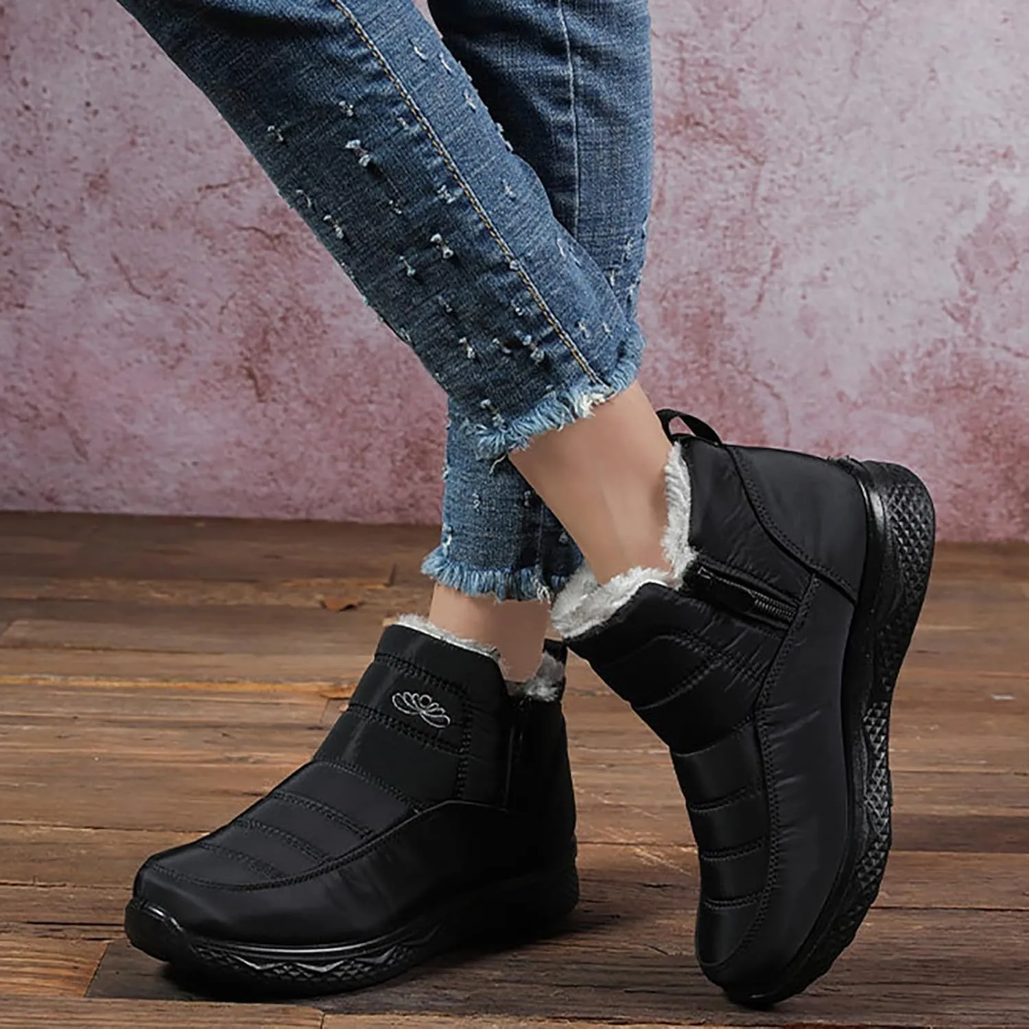 Waterproof Boots for Women Anti-Slip Mid-Calf Snow Boots Warm Outdoor Comfortable Hiking Booties