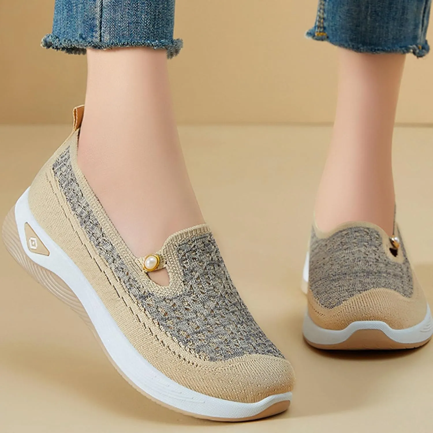 Womens Casual Shoes Slip On Women's Sneakers Loafers Solid Color Lightweight Cute Round Toe Running Shoes Loafers for Women Casual Outdoor Walking Shoe