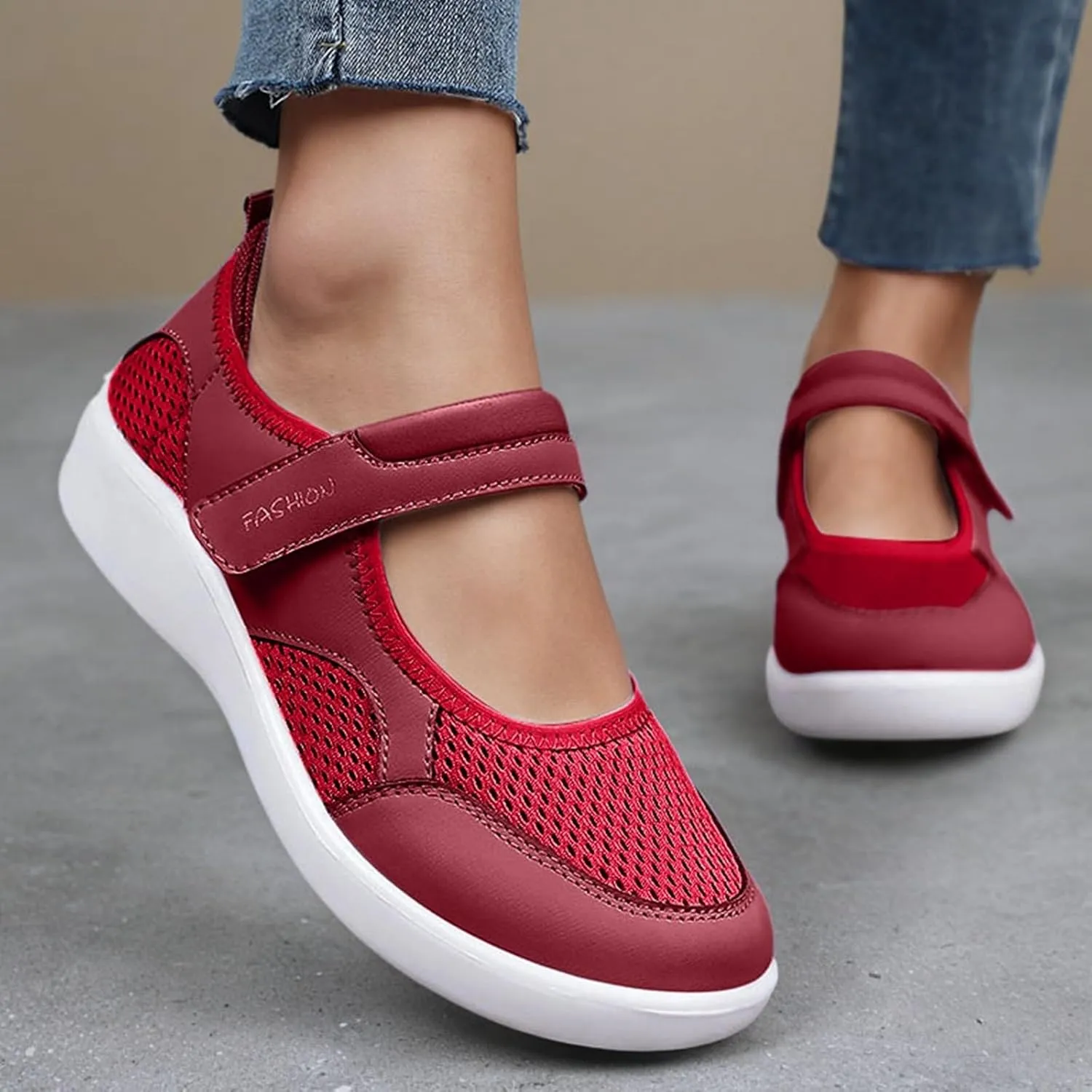 Women's Casual Slip On Shoes Breathable Mesh Flat Comfortable Walking Shoes for Women Adjustable Straps Lightweight Summer Loafers