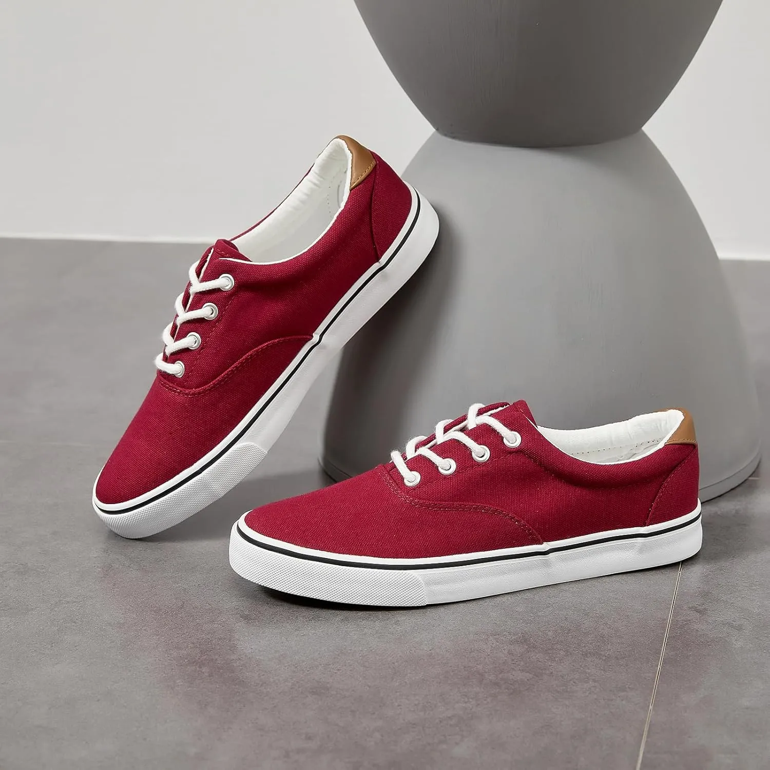 yageyan Mens Low Top Canvas Walking Shoes Lace-up Fashion Sneakers Casual